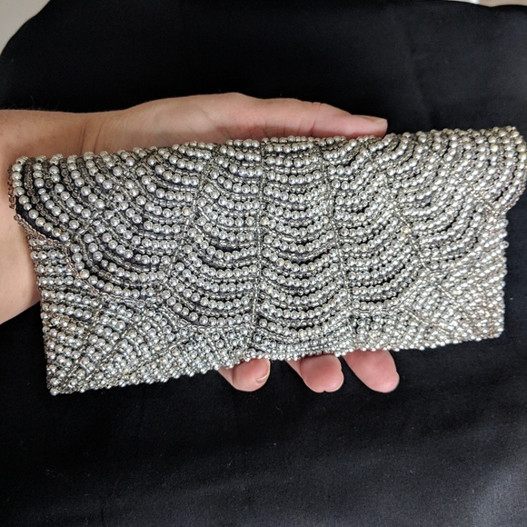Vintage Handbags - Vintage Silver Beaded Clutch